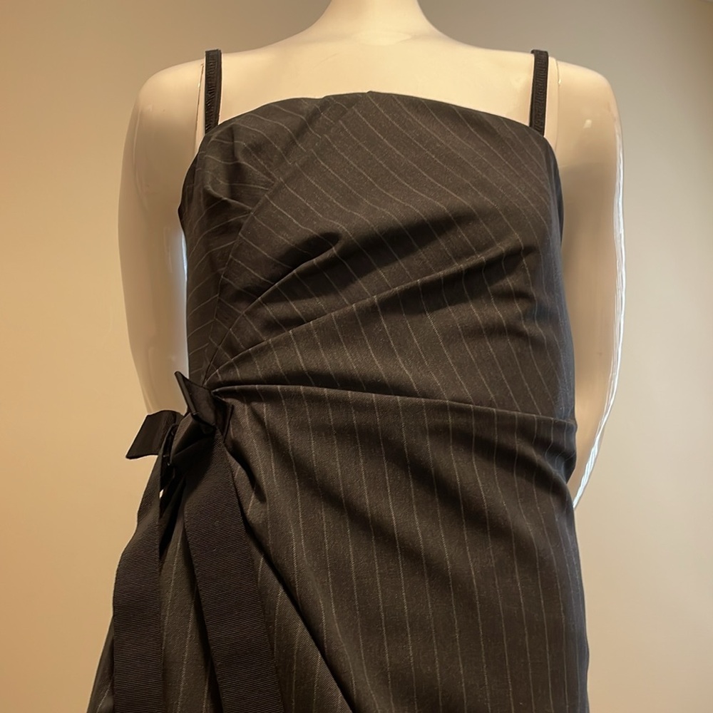 D&G Grey Pinstripe Strapless Look Gathered Ruched Waist Pencil Dress IT42 NWOT 6 - Picture 4 of 17